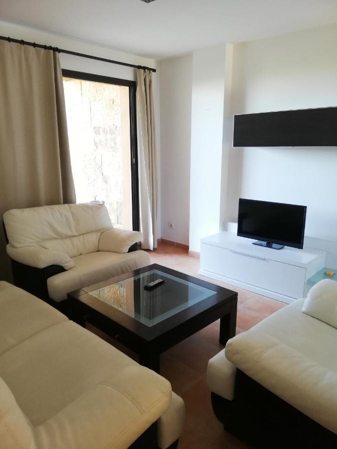 Apartamento Bajo Con Jardín Propio En Valle Del Golf!! *