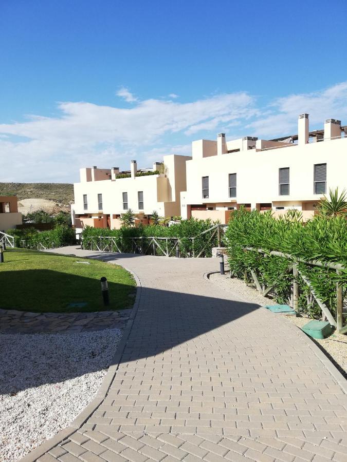 Apartamento Bajo Con Jardín Propio En Valle Del Golf!! Vera
