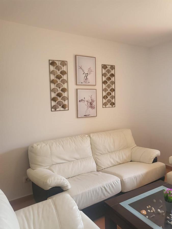 Bajo Con Jardin Propio En Valle Del Golf!! Apartment
